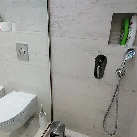 Suite Home Apartamento Tirana