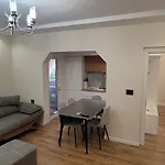 아파트 Suite Home