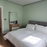 Suite Home * 티라나