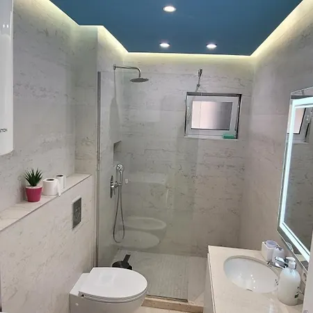 Suite Home Daire