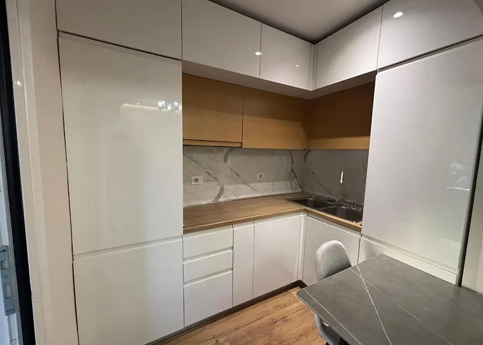 Lägenhet Suite Home Tirana